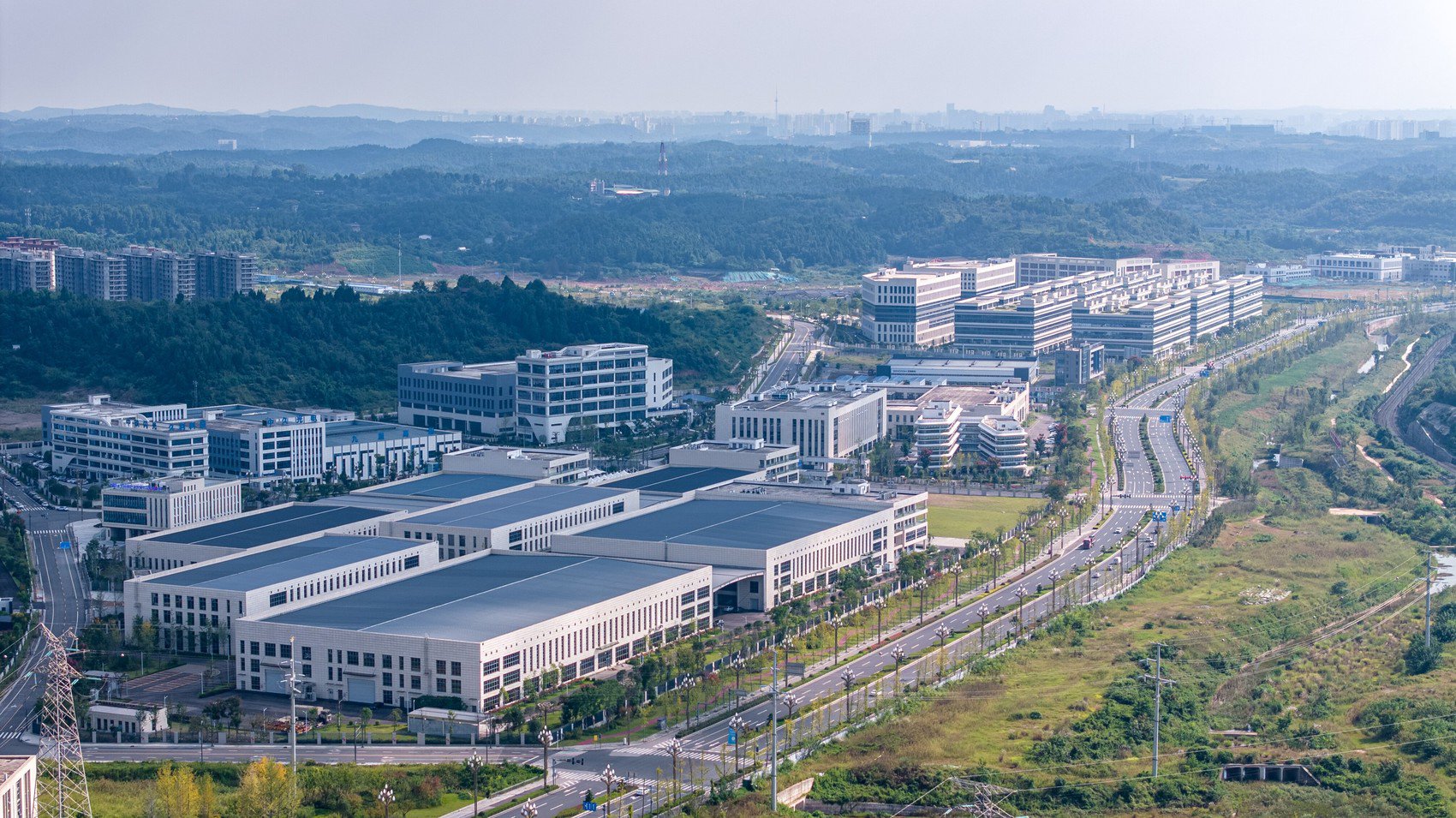 中国（绵阳）科技城激光技术应用产业园。顾志鹏 摄